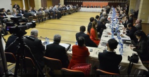 XVème congrès du KPRF : Table ronde internationale de 95 partis communistes, ouvriers et de gauche XVème congrès du KPRF : Table ronde internationale de 95 partis communistes, ouvriers et de gauche