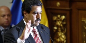Nicolas Maduro prête serment : "Je suivrai le chemin de la révolution"