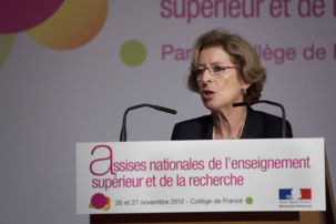 Il n'y a pas que Cahuzac de voyou au PS : Geneviève Fioraso, ministre de l'Enseignement supérieur, épinglée