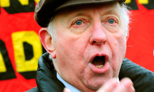 Arthur Scargill, président de la NUM Arthur Scargill, président de la NUM