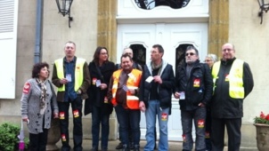 Répression antisyndicale Inacceptable ! L’acharnement en direction de nos camarades de Roanne continue Répression antisyndicale Inacceptable ! L’acharnement en direction de nos camarades de Roanne continue