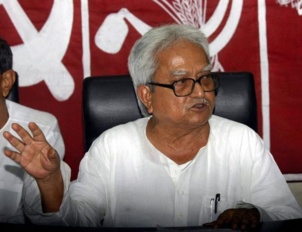 Biman Basu, dirgeant du CPI(M) au Bengale Occidental, porte-parole du Left Front