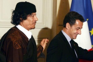 Kadhafi a financé Sarkozy en 2007, affirme un diplomate libyen