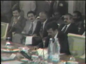 Ismel Abd al-Fattah lors d'une réunion du YSL Ismel Abd al-Fattah lors d'une réunion du YSL