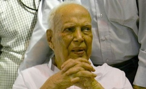 Inde : Décès de Samar Mukherjee, leader historique du CPIM Inde : Décès de Samar Mukherjee, leader historique du CPIM