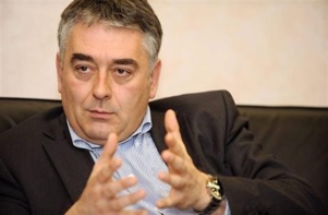 Roms/Propos de Bourdouleix : « Paroles indignes d'un élu de la République » Roms/Propos de Bourdouleix : « Paroles indignes d'un élu de la République »