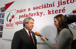 KPRF/KSCM : Quand la presse s'inquiète de la bonne santé des Partis communistes