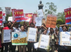 Inde : Les étudiants communistes (All India Students Association et SFI) victorieux à la Jawaharlal Nehru University de New Delhi