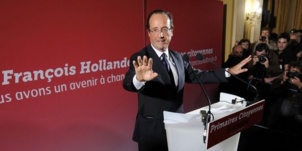 Hollande: Chute de popularité à 15% un désaveux pour la politique économique et sociale du PS