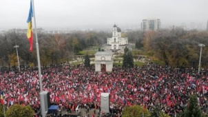 Moldavie : Les communistes rassemblent 50.000 manifestants contre l'adhésion à l'Union Européenne