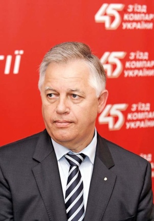 Ukraine : A la Rada, les députés communistes dénoncent les luttes entre oligarques jugés responsables des violences à Kiev