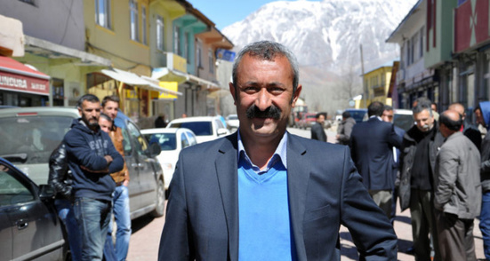 Le Parti Communiste (TKP) remporte sa première victoire électorale lors des municipales en Turquie