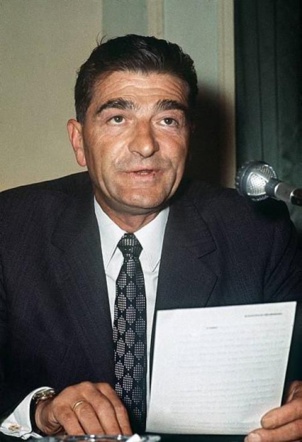 Guy Ducoloné Guy Ducoloné