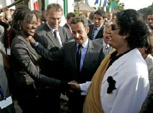 Arrivée en France du colonel Kadhafi 