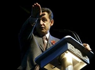 Sarkozy porte parole de quelques monopôles capitalistes? Sarkozy porte parole de quelques monopôles capitalistes?