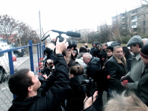 Communistes, progressistes, ils soutiennent les français face au terrorisme