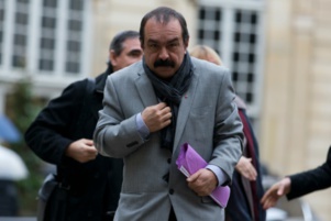 Martinez (CGT) sur Goodyear : "c'est tout le mouvement syndical qui est attaqué" Martinez (CGT) sur Goodyear : "c'est tout le mouvement syndical qui est attaqué"