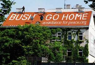 Manifestation contre la visite de Bush Manifestation contre la visite de Bush