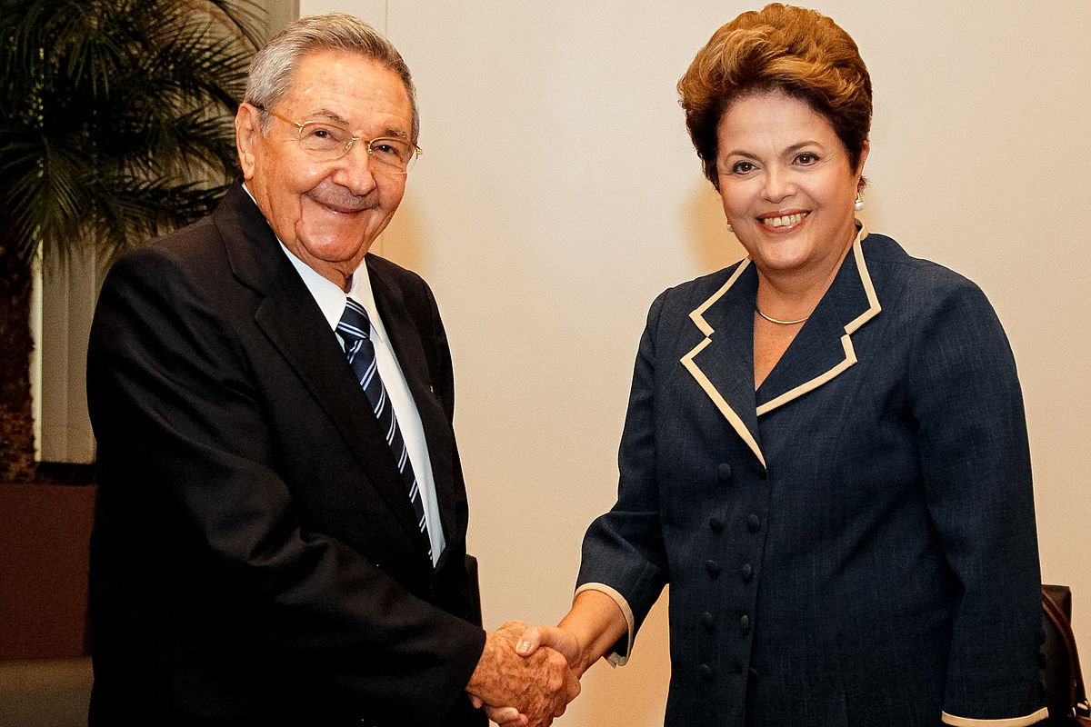 Cuba condamne le coup d'Etat parlementaire et judiciaire contre la Présidente Dilma Rousseff.
