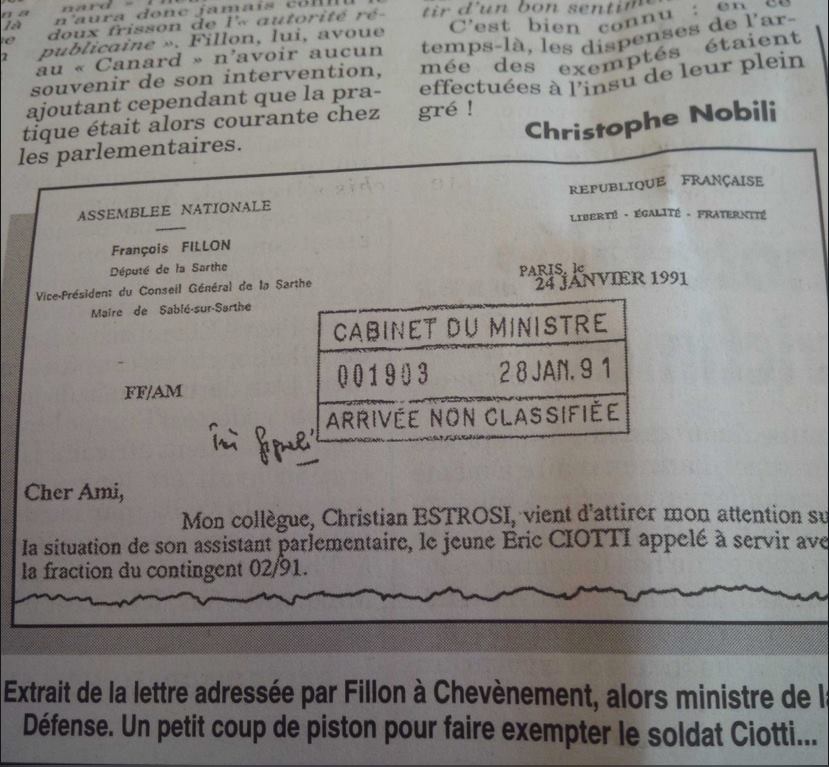 Eric Ciotti (LR) veut rétablir le service militaire alors qu'il a échappé au sien