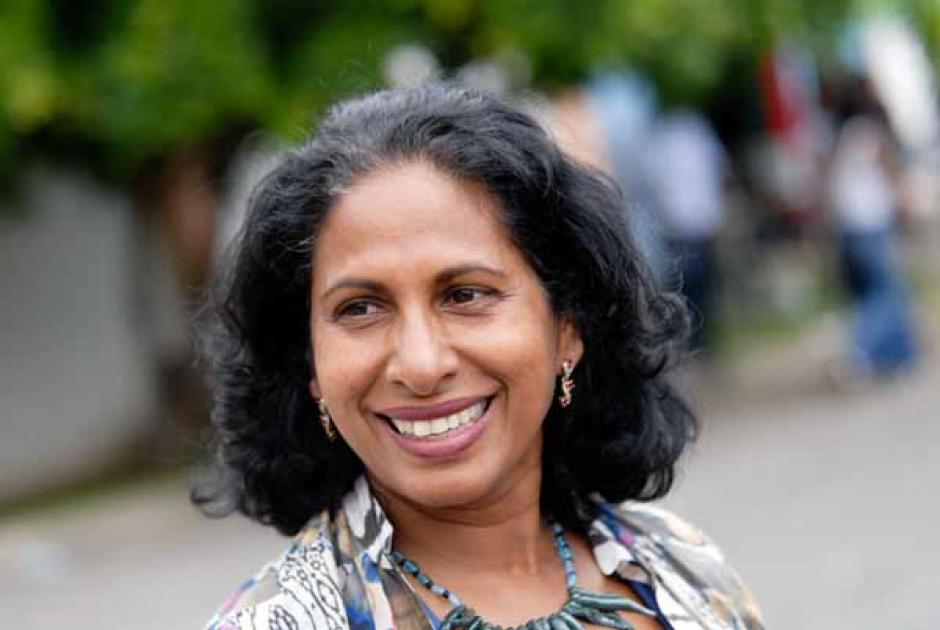 La communiste Gélita Hoarau (PCR) remplacera Paul Vergès au Sénat La communiste Gélita Hoarau (PCR) remplacera Paul Vergès au Sénat