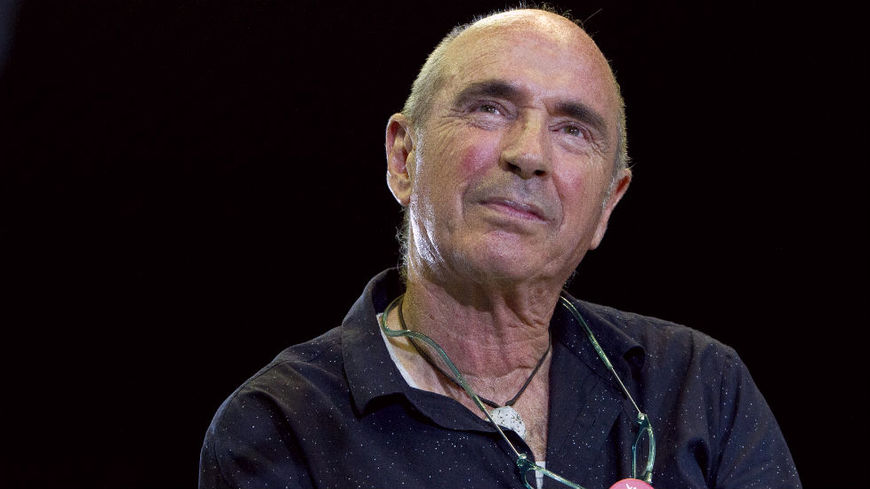 Lluis Llach favorable à l'auto-détermination des Pyrénées-Orientales Lluis Llach favorable à l'auto-détermination des Pyrénées-Orientales