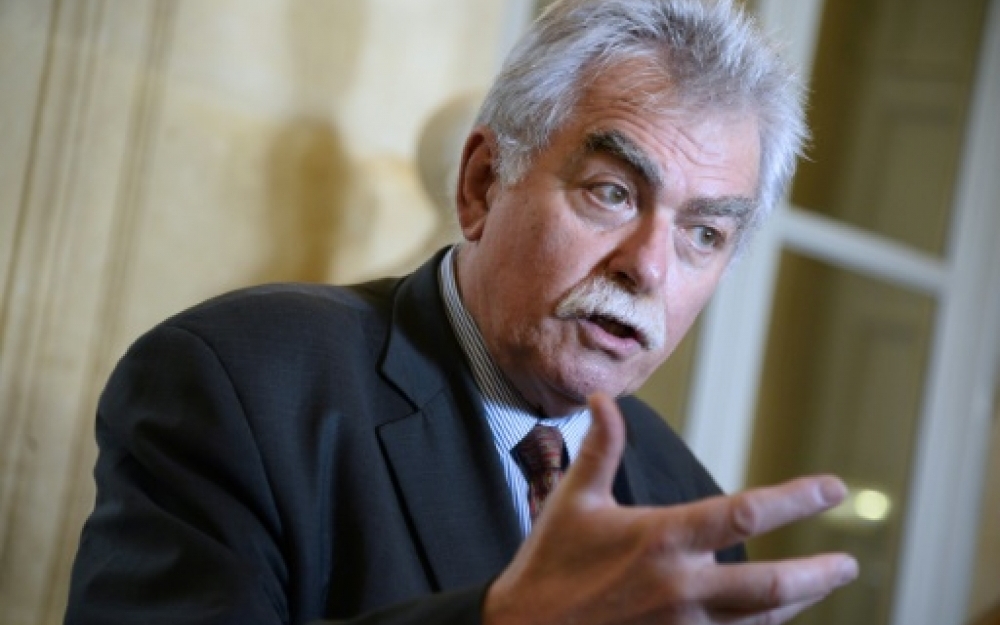 Chassaigne (PCF) prône "une gauche décomplexée qui assume son identité" Chassaigne (PCF) prône "une gauche décomplexée qui assume son identité"