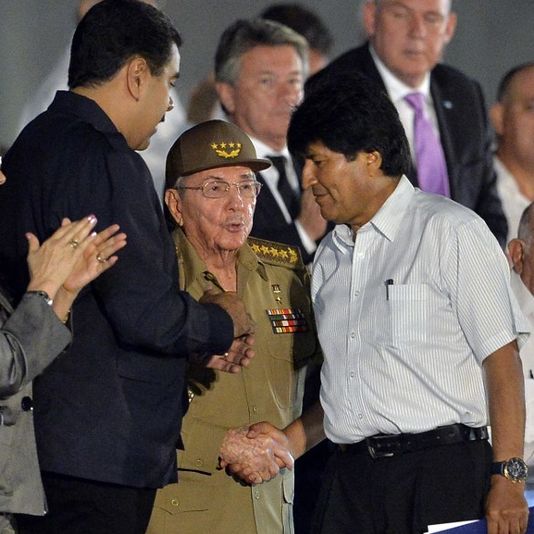 Les cubains, unis, disent adieu à leur « Comandante » Fidel Castro