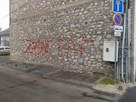 Au Havre et à Orléans, l’extrême-droite dans ses basses œuvres contre le PCF