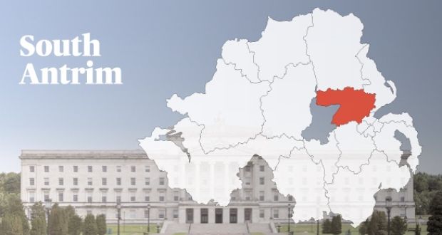 Des députés Sinn Féin dans les circonscriptions de South Antrim, North Antrim et de Belfast South