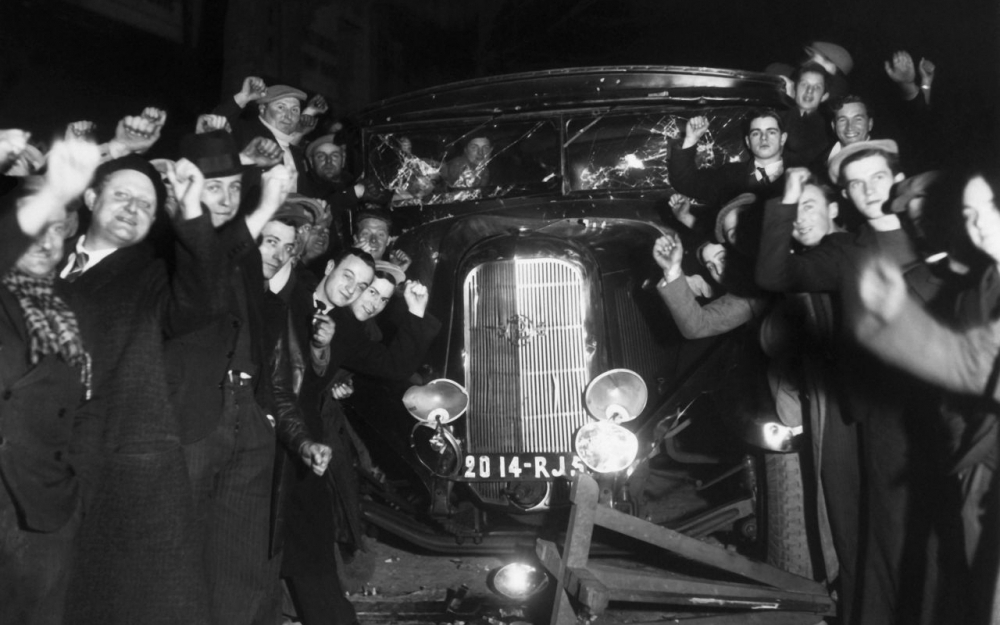 Il y a 80 ans : le Front populaire se déchire dans le sang à Clichy, la SFIO de Léon Blum fait tirer sur la foule