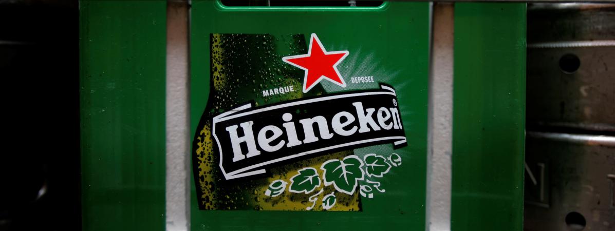 Anticommunisme : L'étoile rouge de la bière Heineken menacée d'interdiction en Hongrie Anticommunisme : L'étoile rouge de la bière Heineken menacée d'interdiction en Hongrie