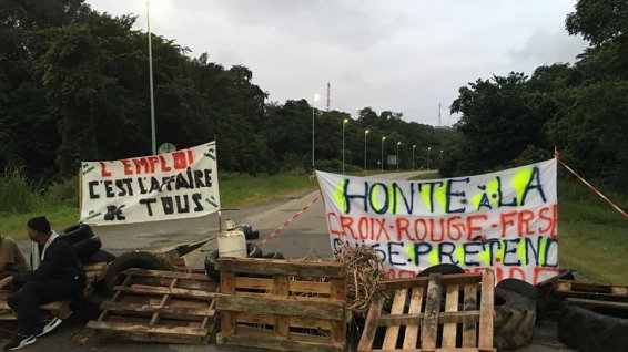 La Guyane paralysée par d'importantes grèves La Guyane paralysée par d'importantes grèves