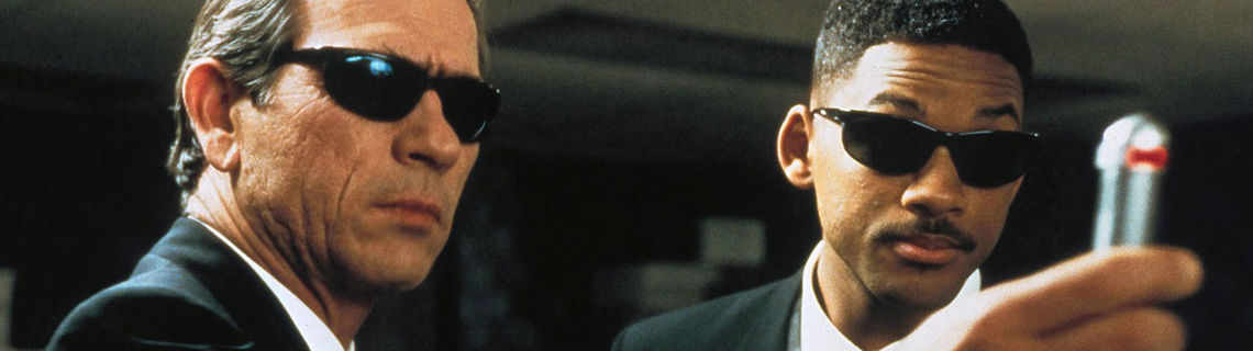 Quand les pages Facebook du Front de Gauche deviennent celles de la France insoumise Quand les pages Facebook du Front de Gauche deviennent celles de la France insoumise