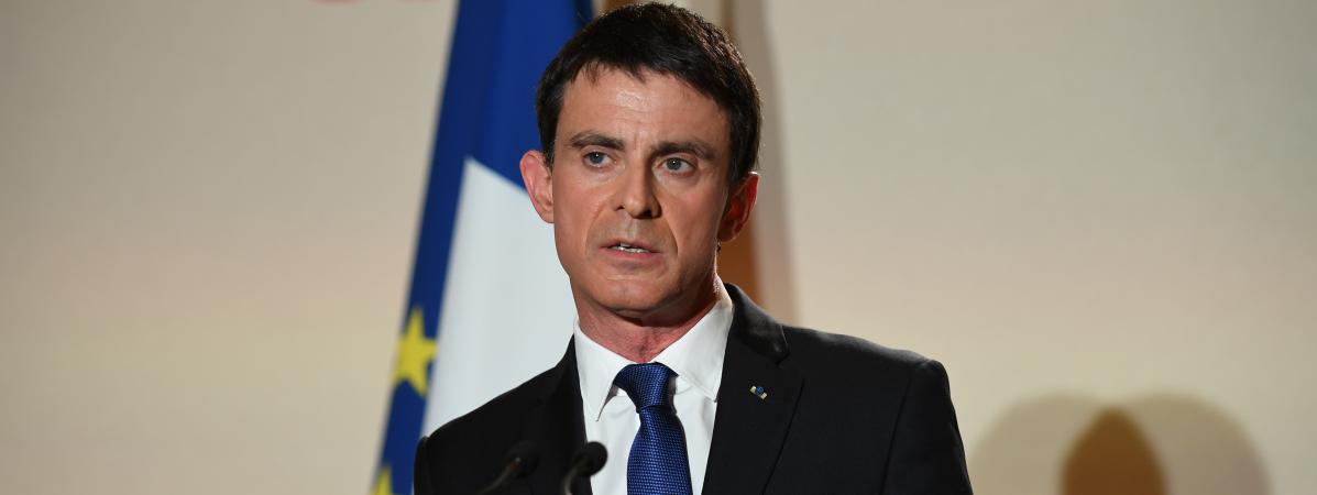 Après le soutien de Valls à Macron, une militante porte plainte contre le PS pour "abus de confiance"