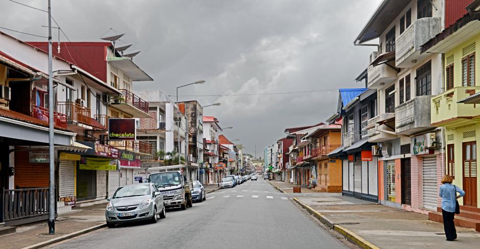 Guyane : Ne pas jouer la division et le pourrissement, répondre aux exigences légitimes Guyane : Ne pas jouer la division et le pourrissement, répondre aux exigences légitimes
