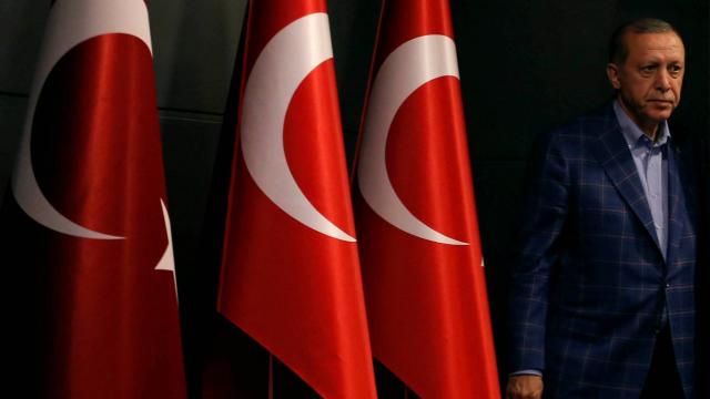 Référendum Turquie : « Une prétendue victoire électorale mais une réelle défaite politique cinglante » Référendum Turquie : « Une prétendue victoire électorale mais une réelle défaite politique cinglante »