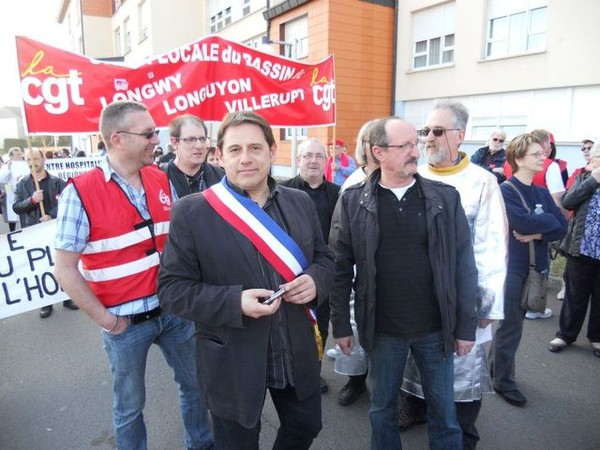 Patrick Peron, ouvrier, syndicaliste et maire communiste Patrick Peron, ouvrier, syndicaliste et maire communiste