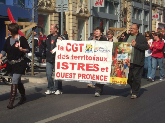 3 millions de bonnes raisons de nous répondre 3 millions de bonnes raisons de nous répondre