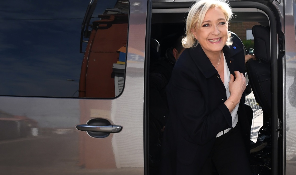 Marine Le Pen s'en prend à la CGT Marine Le Pen s'en prend à la CGT
