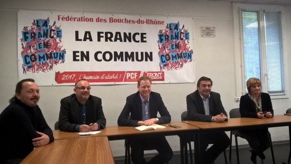 Le PCF propose de se retirer au profit de Jean-Luc Mélenchon à Marseille Le PCF propose de se retirer au profit de Jean-Luc Mélenchon à Marseille