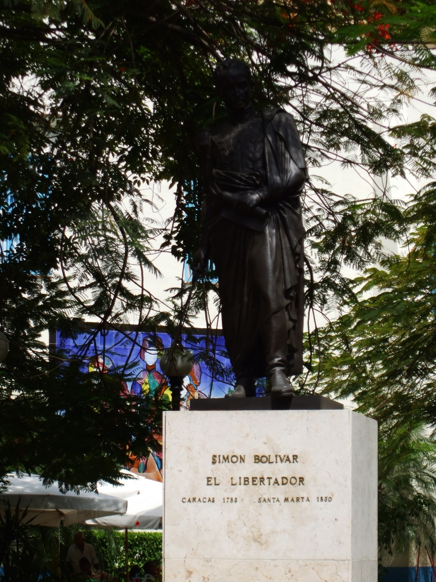 Ballade à la Havane: la Habana Vieja et le Castillo de San Carlos de la Cabana Ballade à la Havane: la Habana Vieja et le Castillo de San Carlos de la Cabana
