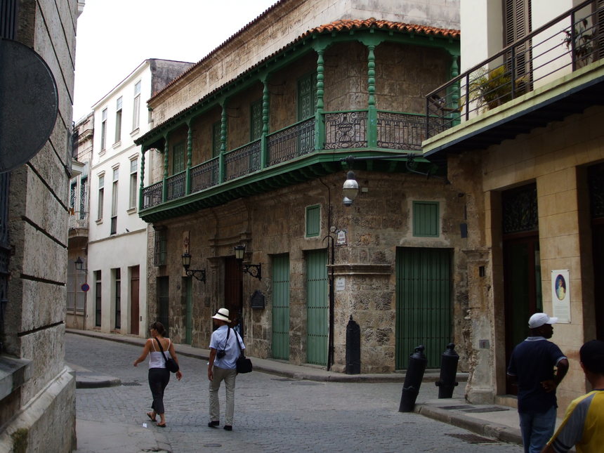 Ballade à la Havane: la Habana Vieja et le Castillo de San Carlos de la Cabana