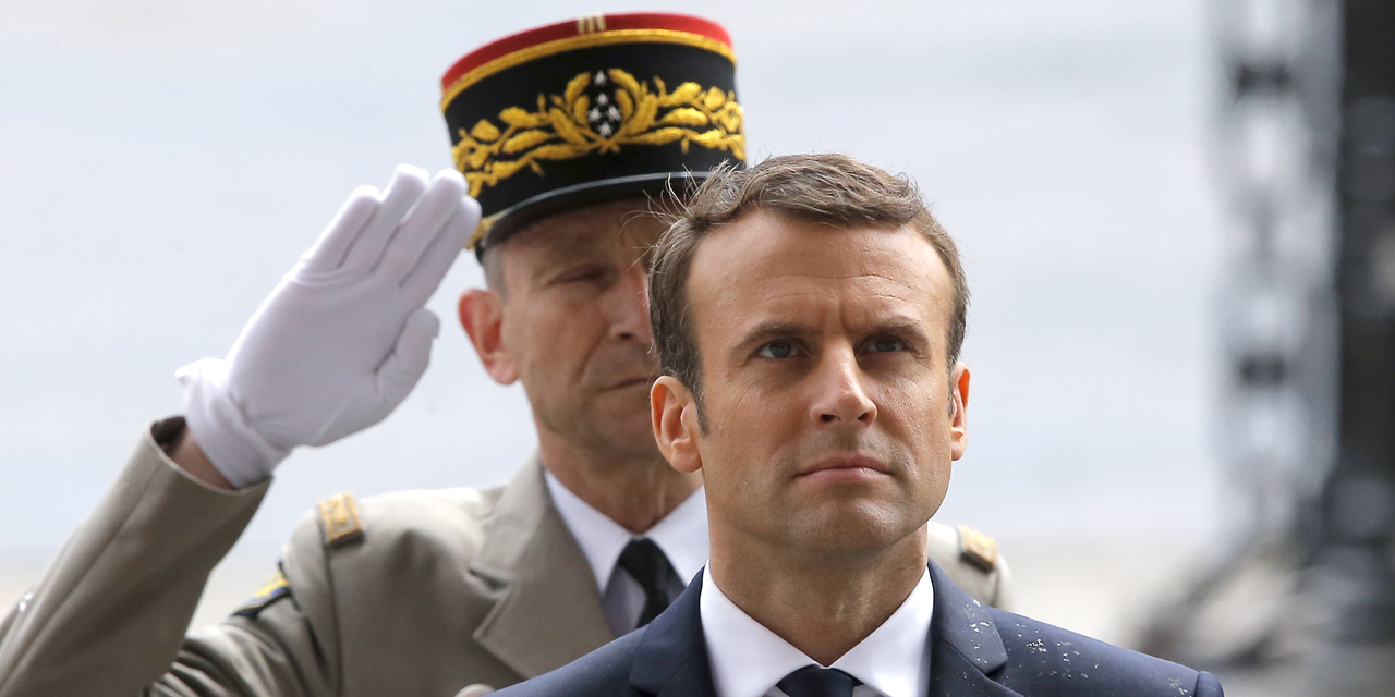 Démission du général de Villiers : Le Parlement dans le viseur d'Emmanuel Macron (PCF) Démission du général de Villiers : Le Parlement dans le viseur d'Emmanuel Macron (PCF)