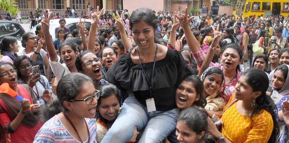 Kerala : Victoire des communistes (SFI) à l'Université Mahatma Gandhi d'Ernakulam