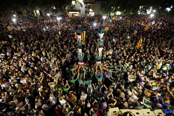 Des concentrations massives dans toute la Catalogne pour la défense des libertés