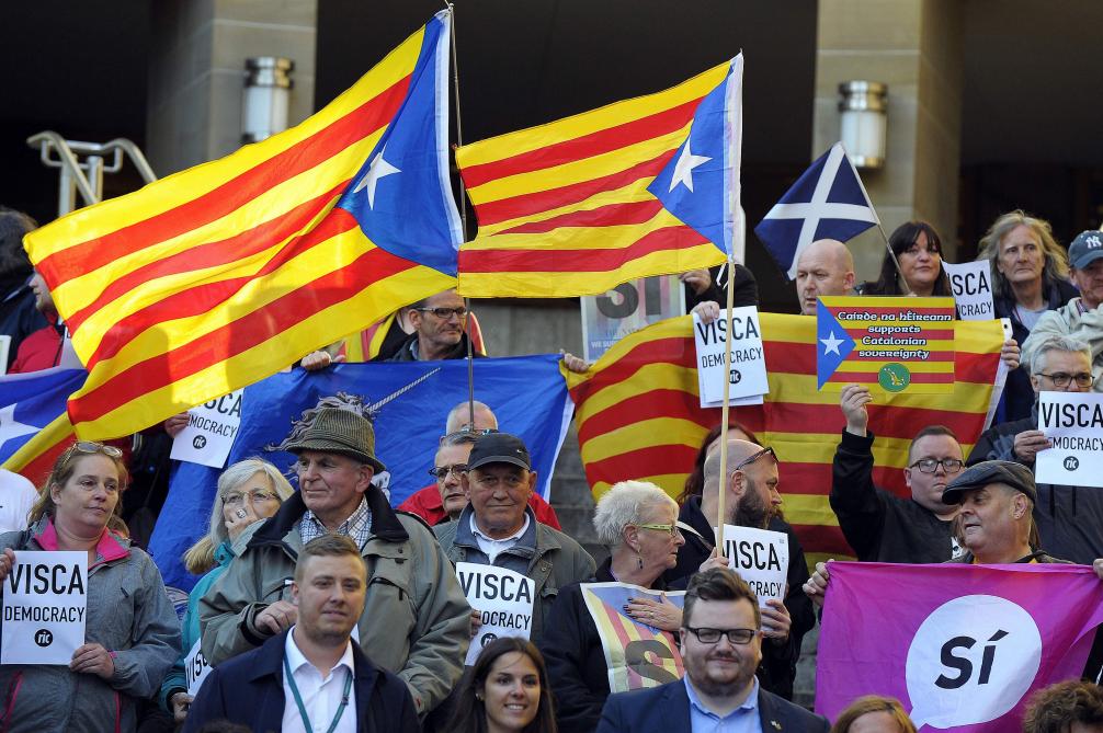 Référendum en Catalogne: de lourdes amendes infligées aux organisateurs