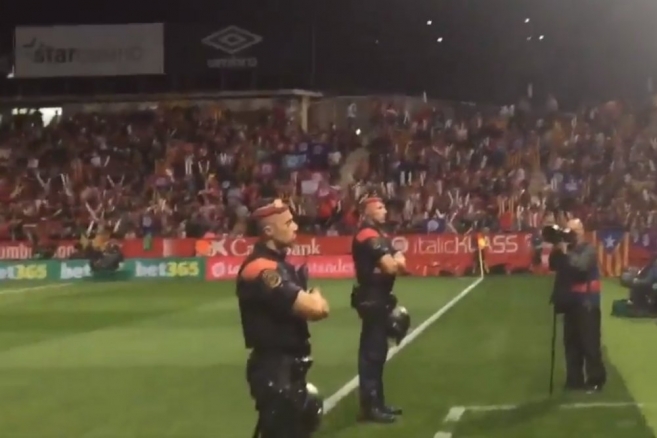 "Més que futbol" : FB Barcelone-Girona FC, un derby hautement politique "Més que futbol" : FB Barcelone-Girona FC, un derby hautement politique