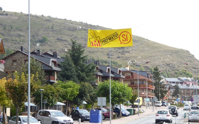 A Llívia, enclave "espagnole" en France, on plébiscite l’indépendance de la Catalogne