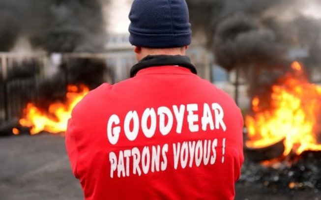 Suicide d'un ex-goodyear, coup de gueule de Mickaël Wamen Suicide d'un ex-goodyear, coup de gueule de Mickaël Wamen